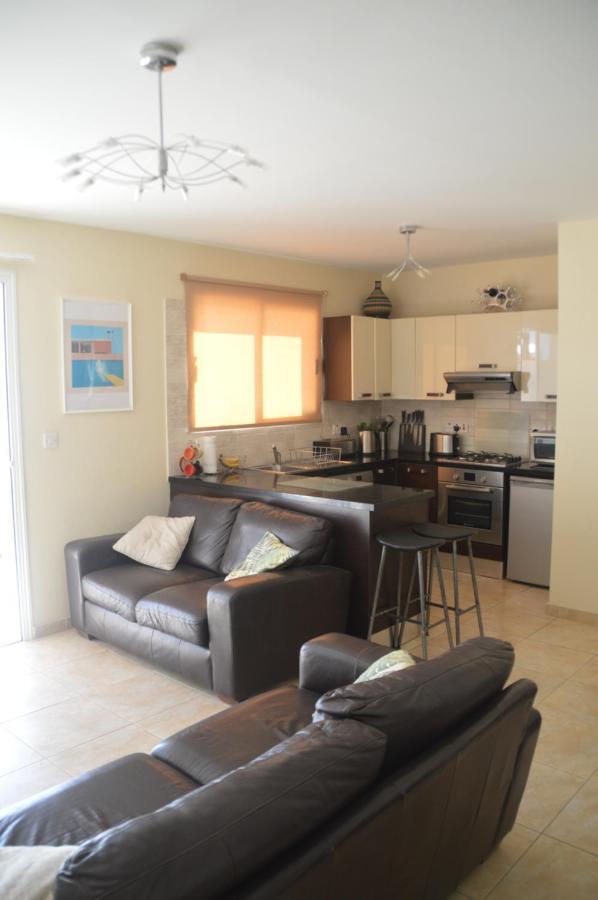 Kapparis Penthouse Apartment Paralimni Exterior foto