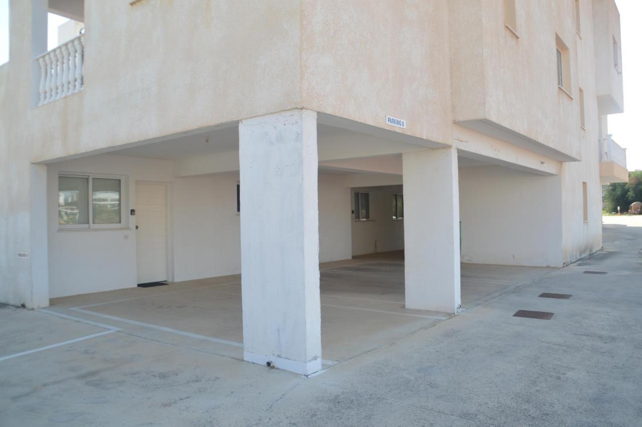 Kapparis Penthouse Apartment Paralimni Exterior foto